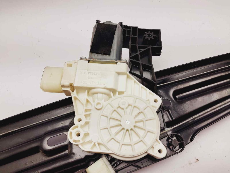 Recambio de elevalunas trasero izquierdo para bmw serie 5 lim. (f10) 520d referencia OEM IAM 7208017F18S 72481710 72715639