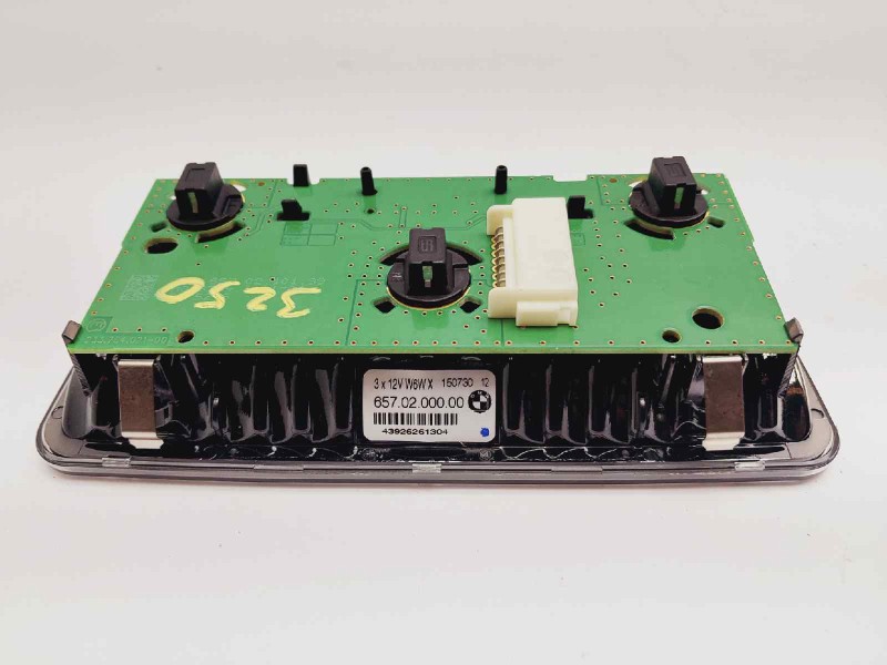 Recambio de luz interior para bmw serie 5 lim. (f10) 520d referencia OEM IAM 6570200000  