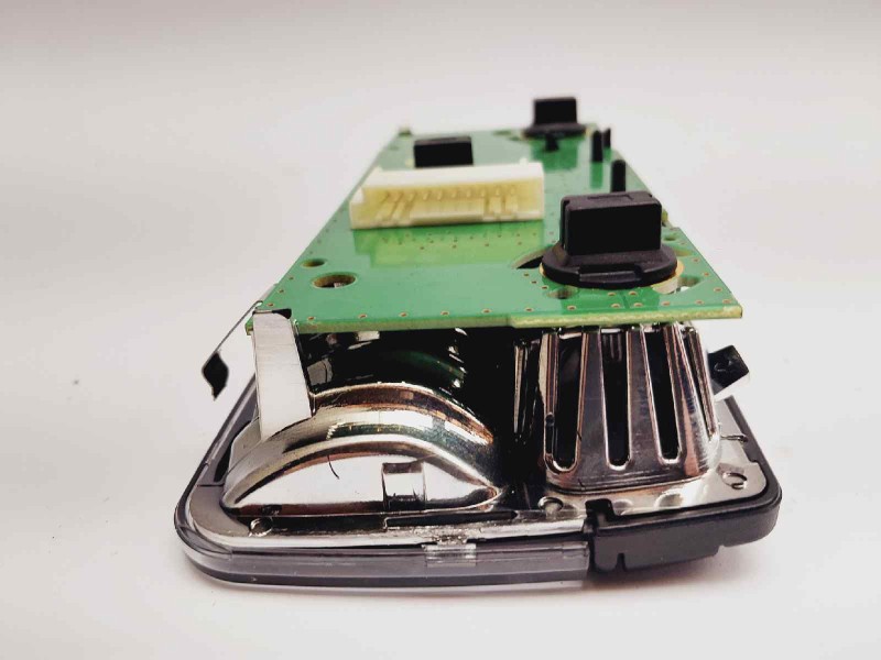 Recambio de luz interior para bmw serie 5 lim. (f10) 520d referencia OEM IAM 6570200000  