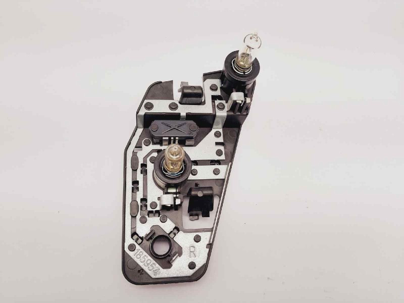Recambio de portalamparas para bmw serie 5 lim. (f10) 520d referencia OEM IAM 18436002  