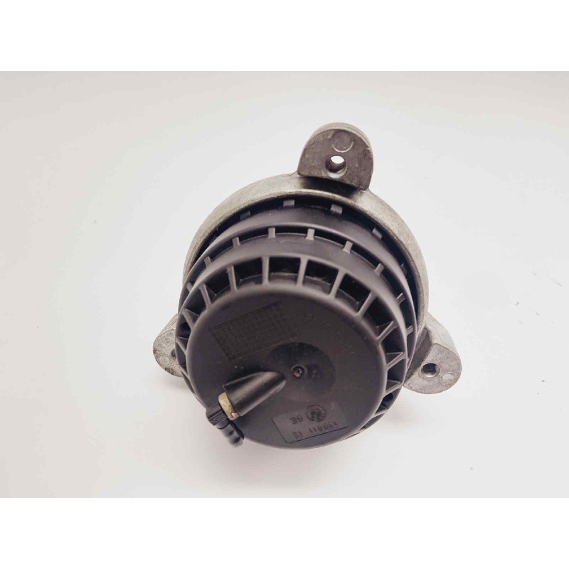 Recambio de soporte motor derecho para bmw serie 5 lim. (f10) 520d referencia OEM IAM 6868302 6868302 