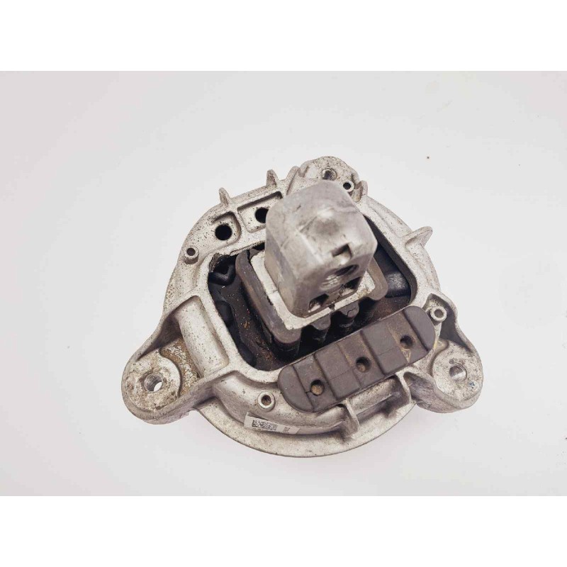 Recambio de soporte motor derecho para bmw serie 5 lim. (f10) 520d referencia OEM IAM 6868302 6868302 
