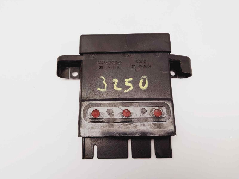 Recambio de modulo electronico para bmw serie 5 lim. (f10) 520d referencia OEM IAM V49153418 61149153418 