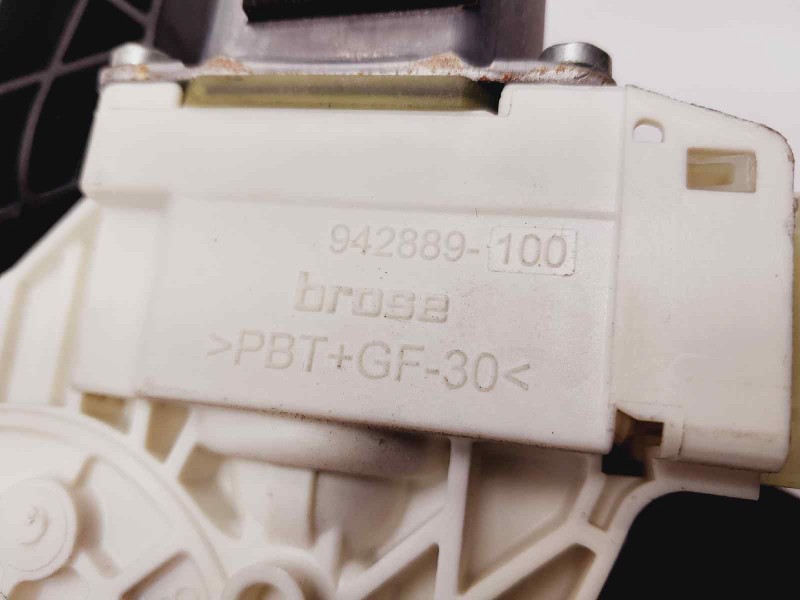 Recambio de elevalunas trasero derecho para bmw serie 5 lim. (f10) 520d referencia OEM IAM 942889100 7208018 72481720