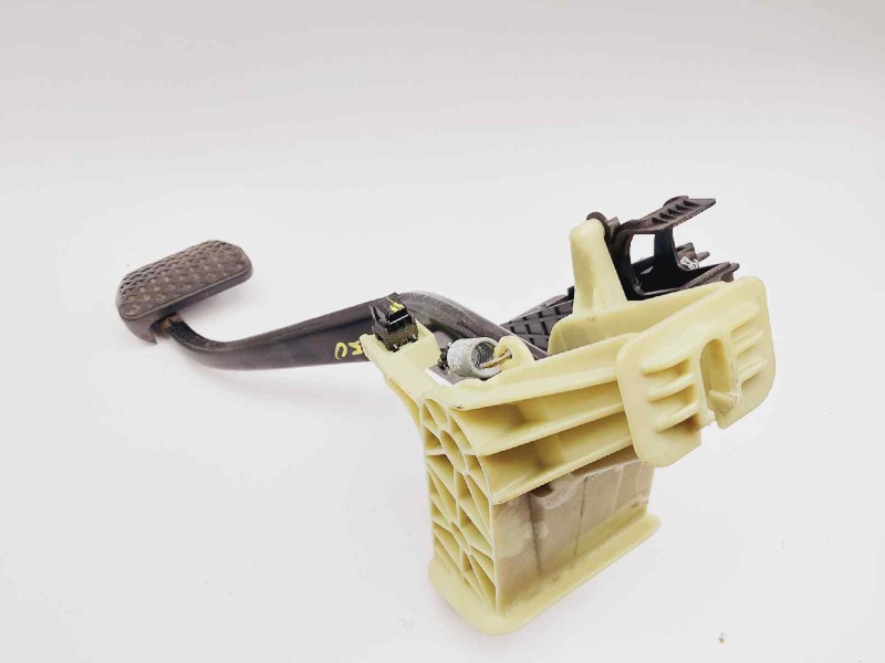 Recambio de pedal freno para bmw serie 5 lim. (f10) 520d referencia OEM IAM 35116782665  