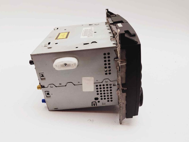 Recambio de sistema audio / cd para mercedes clase a (w169) a 150 (169.031) referencia OEM IAM A1698700989 A2038270062 