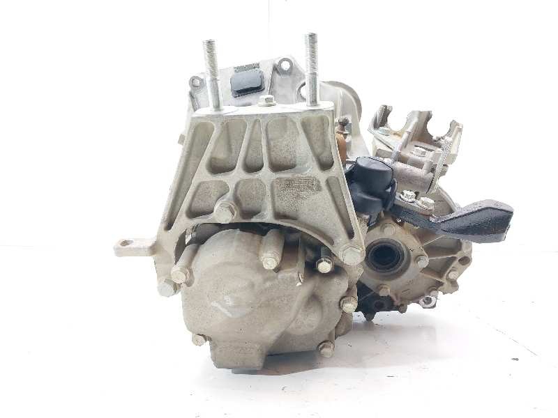 Recambio de caja cambios para fiat qubo (300) dynamic referencia OEM IAM C510521 4047269 5527269