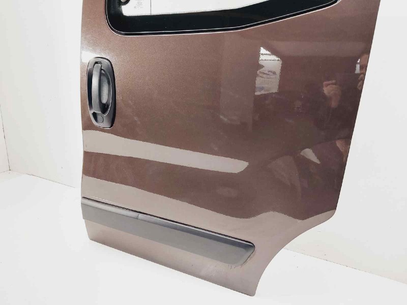 Recambio de puerta lateral corredera izquierda para fiat qubo (300) dynamic referencia OEM IAM   