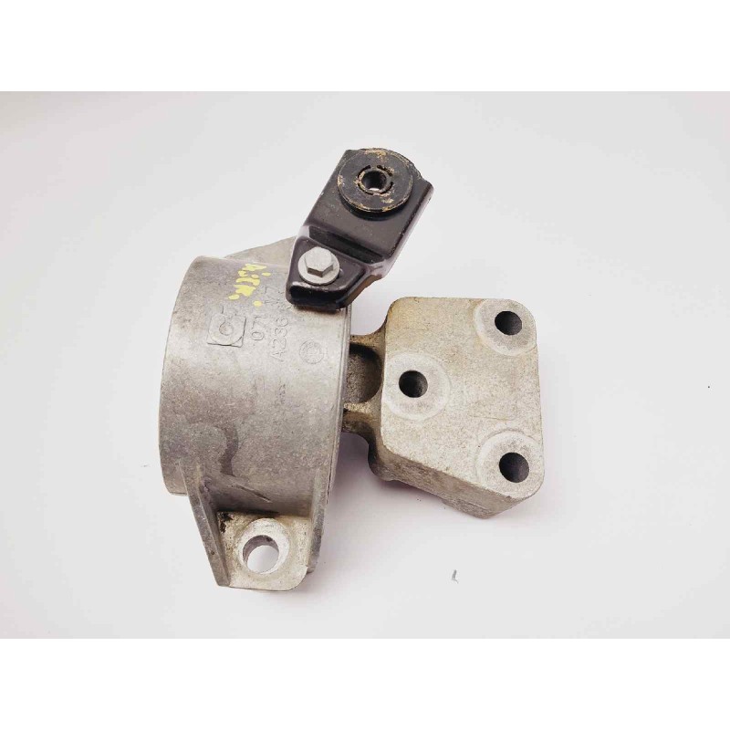 Recambio de soporte motor derecho para fiat qubo (300) dynamic referencia OEM IAM 518554840  