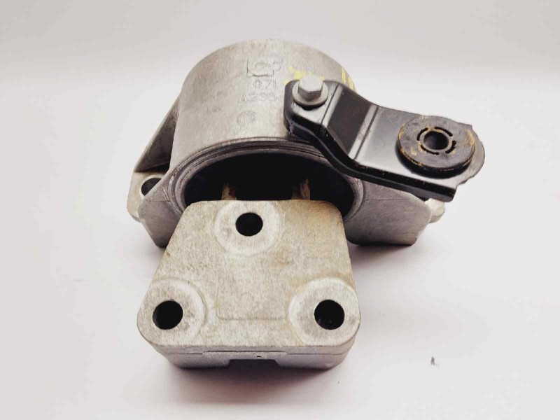 Recambio de soporte motor derecho para fiat qubo (300) dynamic referencia OEM IAM 518554840  