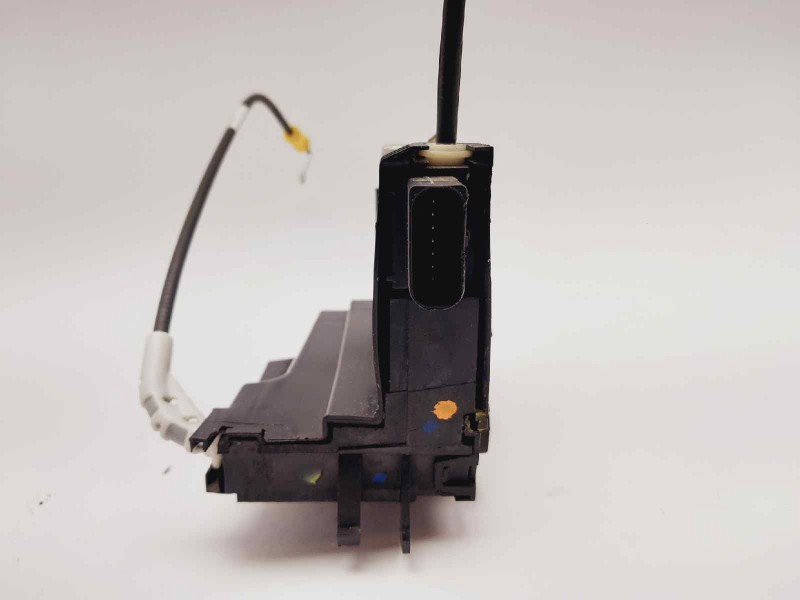 Recambio de cerradura puerta trasera derecha para peugeot 308 sw business-line referencia OEM IAM 9810309880  