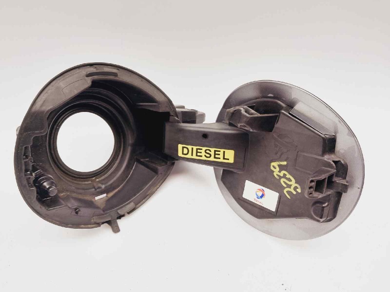 Recambio de tapa exterior combustible para peugeot 308 sw business-line referencia OEM IAM 51177204365 9818229080 