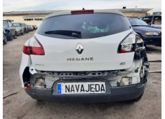 renault megane iii berlina 5 p del año 2015