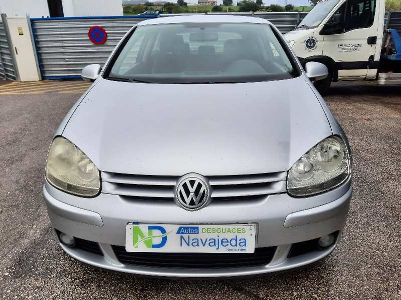 volkswagen golf v berlina (1k1) del año 2005