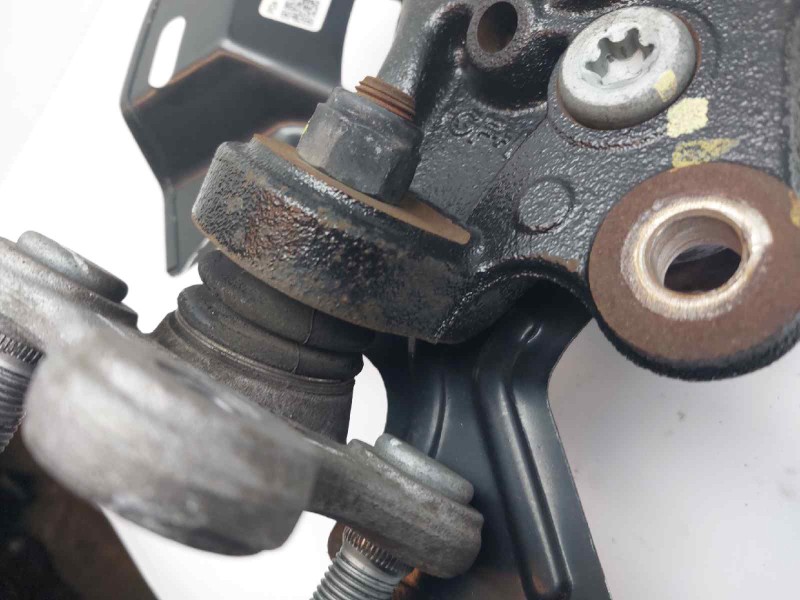 Recambio de mangueta delantera izquierda para hyundai i30 cw (pd) go! referencia OEM IAM 51715G4AA0  