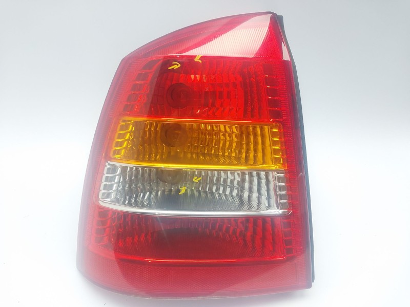 Recambio de piloto trasero izquierdo para opel astra g berlina elegance referencia OEM IAM 6223023  