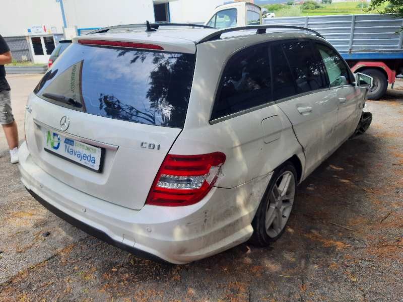 mercedes-benz clase c (w204) familiar del año 2011