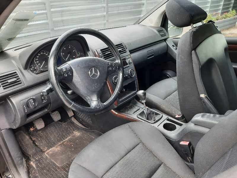 mercedes-benz clase a (w169) del año 2005