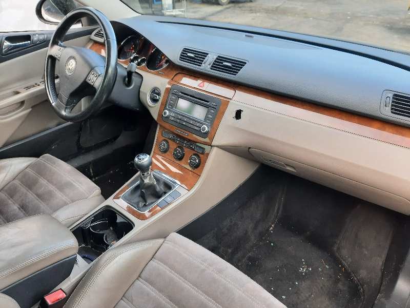 volkswagen passat berlina (3c2) del año 2005