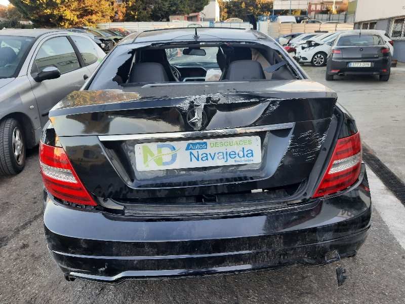 mercedes-benz clase c (w204) coupe del año 2017