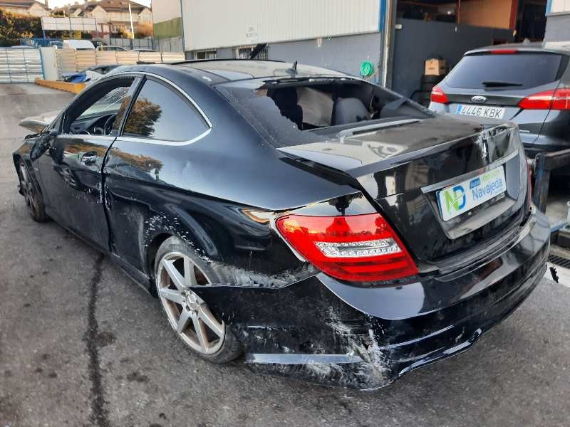 mercedes-benz clase c (w204) coupe del año 2017