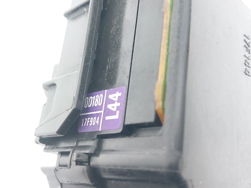 Recambio de mando multifuncion para toyota yaris city referencia OEM IAM 0d30017f938  0d18017f904