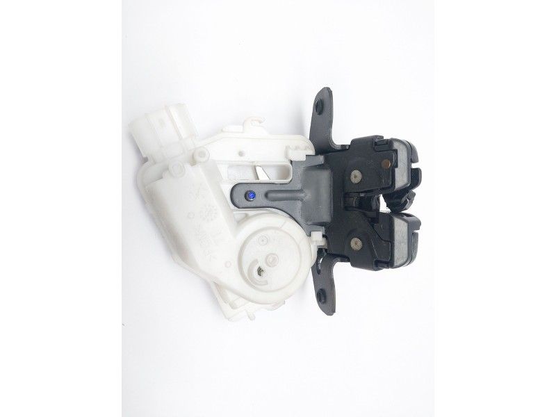 Recambio de cerradura maletero / porton para toyota yaris city referencia OEM IAM 6935002090  