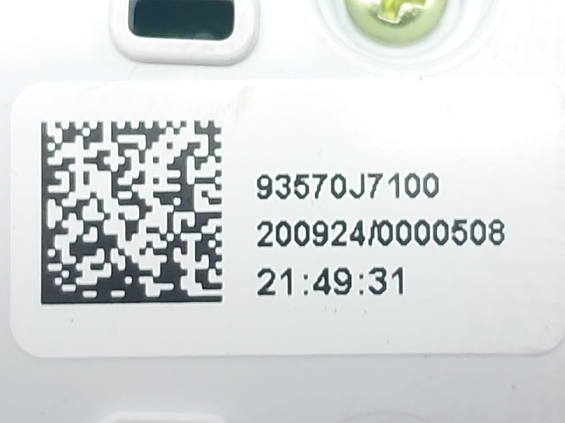 Recambio de mando elevalunas delantero izquierdo para kia ceed crdi referencia OEM IAM 93570J7100  