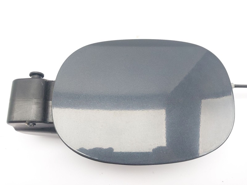 Recambio de tapa exterior combustible para kia ceed crdi referencia OEM IAM 69513J7000  69513J7010