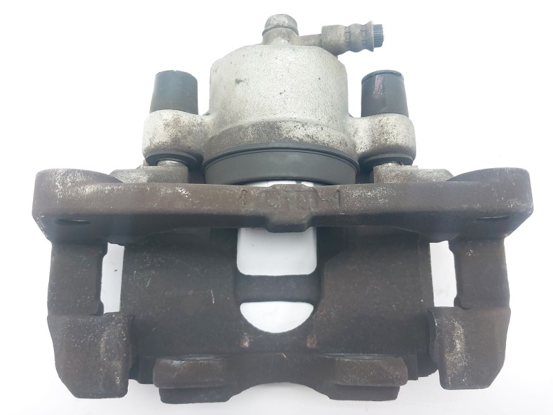Recambio de pinza freno delantera derecha para toyota yaris city referencia OEM IAM 477300D070  