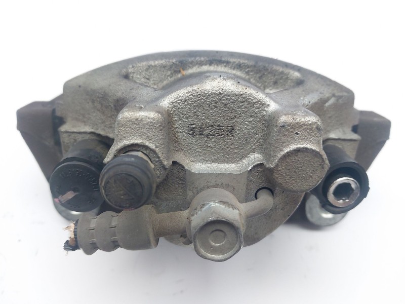 Recambio de pinza freno delantera izquierda para toyota yaris city referencia OEM IAM 477500D070  