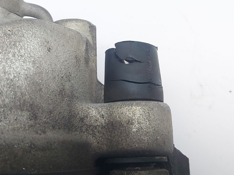 Recambio de pinza freno delantera izquierda para toyota yaris city referencia OEM IAM 477500D070  