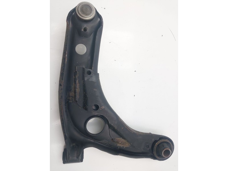 Recambio de brazo suspension inferior delantero izquierdo para toyota yaris city referencia OEM IAM   