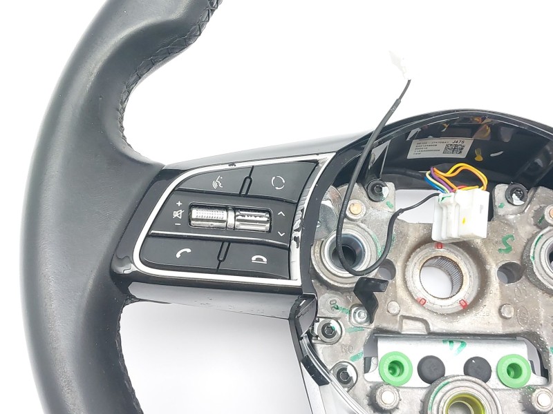 Recambio de volante para kia ceed crdi referencia OEM IAM 56100J7470SA1  4E7R2Y1200