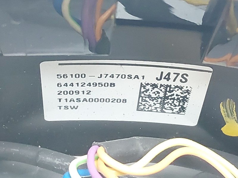 Recambio de volante para kia ceed crdi referencia OEM IAM 56100J7470SA1  4E7R2Y1200