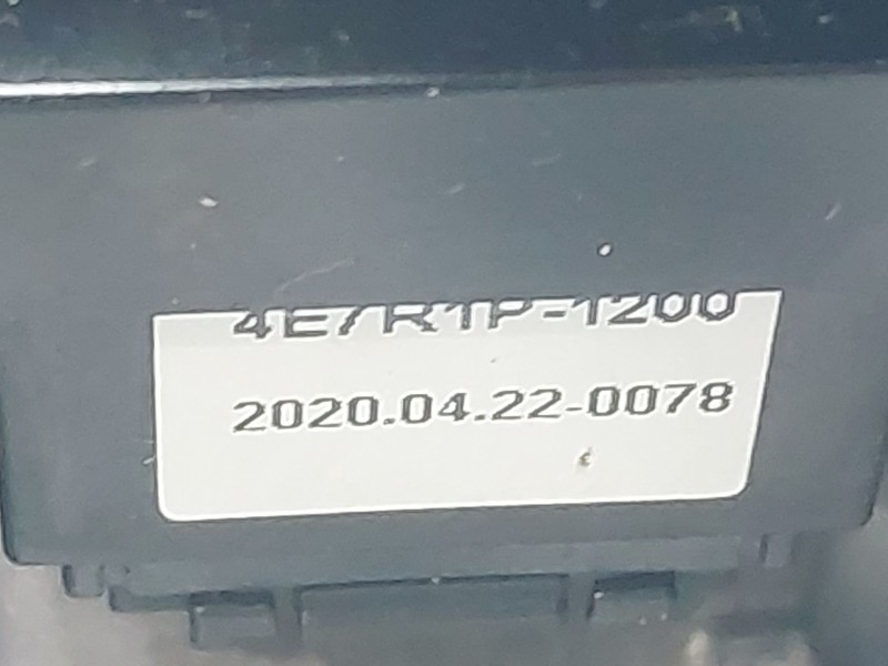 Recambio de volante para kia ceed crdi referencia OEM IAM 56100J7470SA1  4E7R2Y1200
