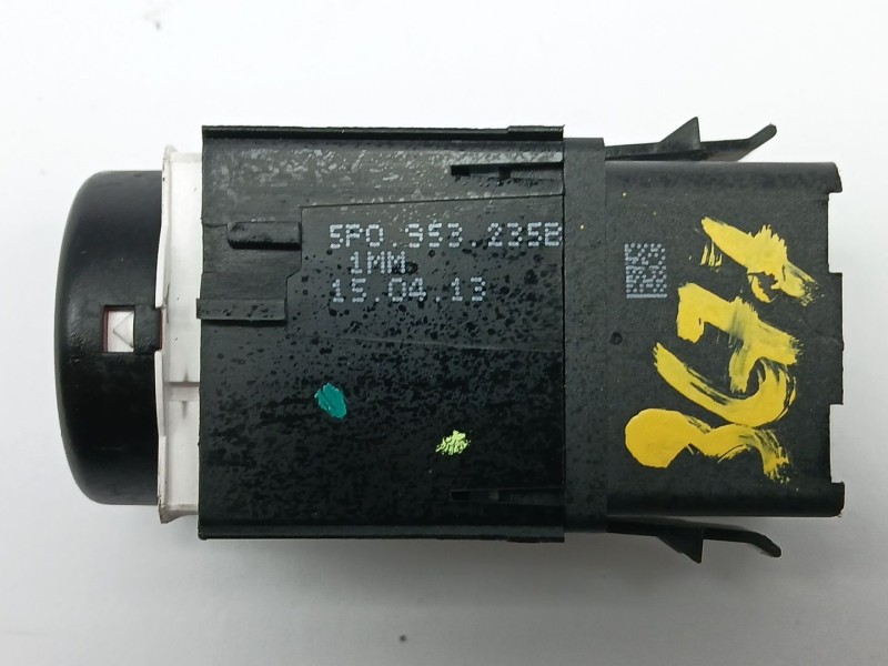 Recambio de warning para seat altea (5p1) tsi referencia OEM IAM 5P0953235B  