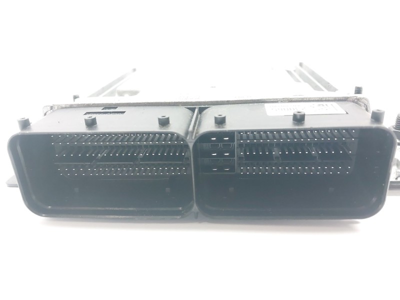 Recambio de centralita motor uce para kia ceed crdi referencia OEM IAM 391992U100  SIM2K510