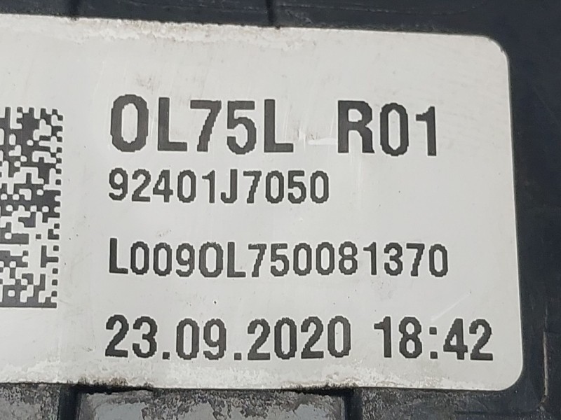 Recambio de piloto trasero izquierdo para kia ceed crdi referencia OEM IAM 92401J7050  
