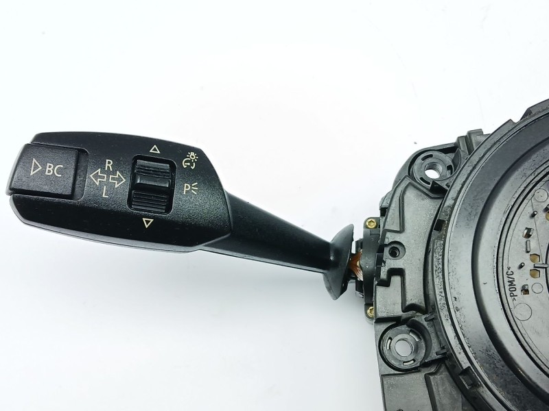 Recambio de mando multifuncion para bmw serie 1 berlina (e81/e87) 118d referencia OEM IAM 696732502  01208120