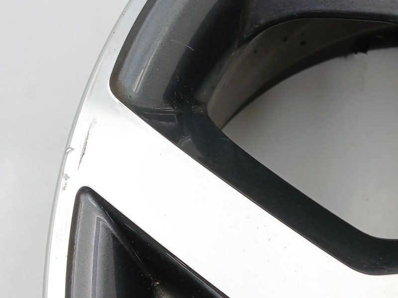 Recambio de llanta para kia ceed crdi referencia OEM IAM 52910J7400  