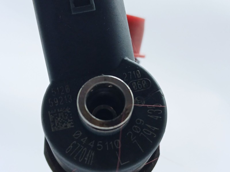 Recambio de inyector para bmw serie 1 berlina (e81/e87) 118d referencia OEM IAM 0445110209  7794435