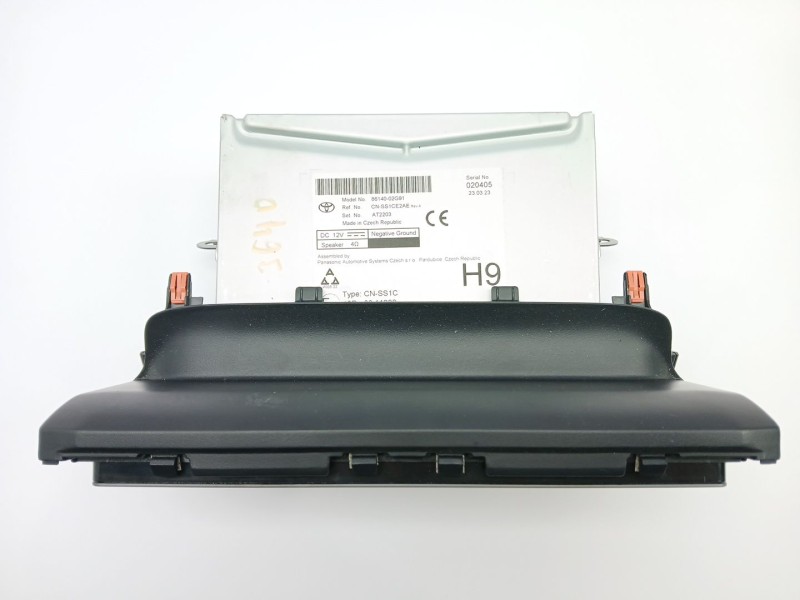 Recambio de sistema audio / cd para toyota corolla (e21) referencia OEM IAM 8614002G91  