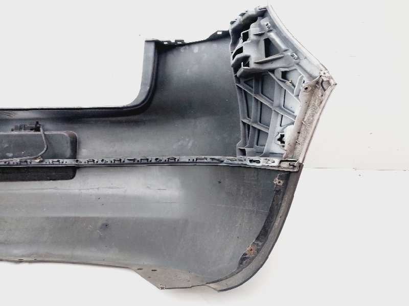 Recambio de paragolpes trasero para volkswagen golf v berlina (1k1) trendline referencia OEM IAM 1K6807417GRU 1K6807521 