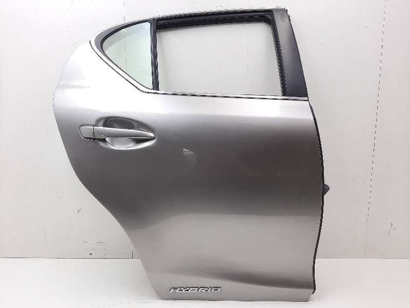 Recambio de puerta trasera derecha para lexus ct 200h white edition referencia OEM IAM 6700376010  