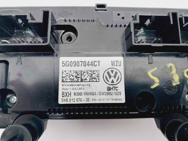 Recambio de mando climatizador para volkswagen t-roc edition referencia OEM IAM 5G0907044CT  