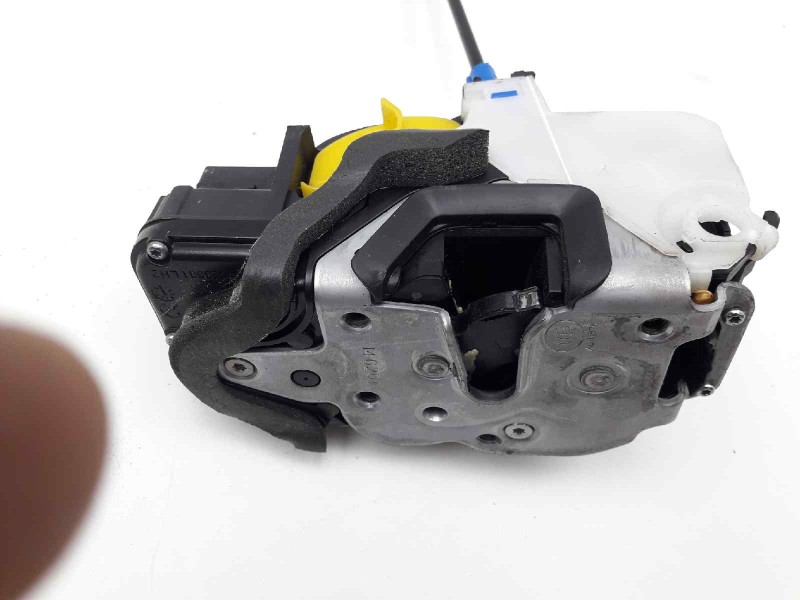 Recambio de cerradura puerta delantera izquierda para opel astra j lim. selective referencia OEM IAM 13579522  