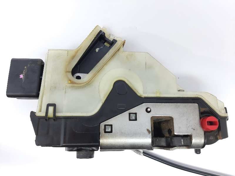 Recambio de cerradura puerta trasera derecha para peugeot 2008 (--.2013) style referencia OEM IAM 9812501180  