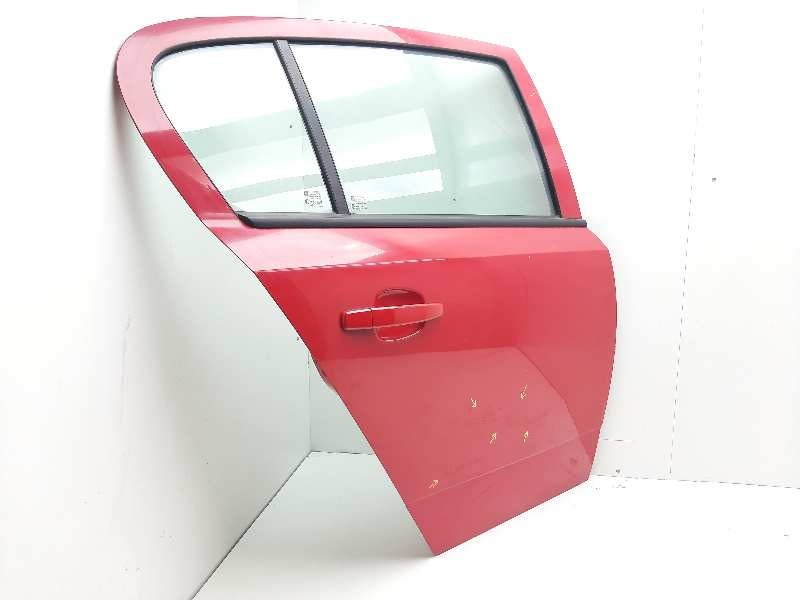 Recambio de puerta trasera derecha para opel astra h berlina referencia OEM IAM  ROJA 