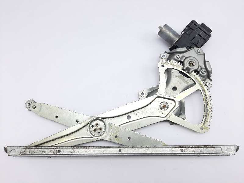 Recambio de elevalunas delantero derecho para lexus ct 200h white edition referencia OEM IAM 8571060351 0620204901 